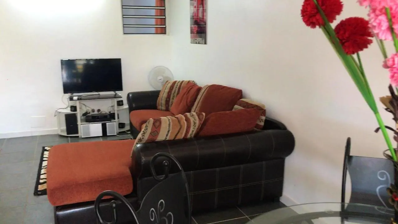 Appartement Charmant A Sainte Marie 55 M² Piscine Martinique